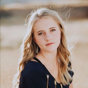 Meet your Posher, Madison